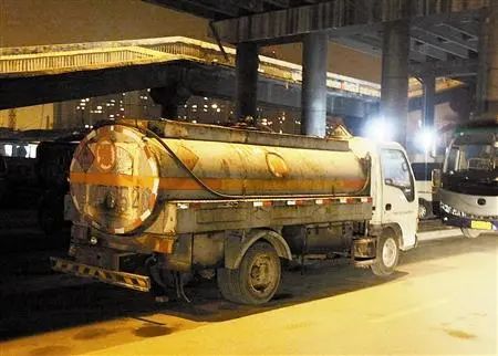 <a href='http://www.jbjbj.cn' title='危險品貨運' >危險品貨運</a>